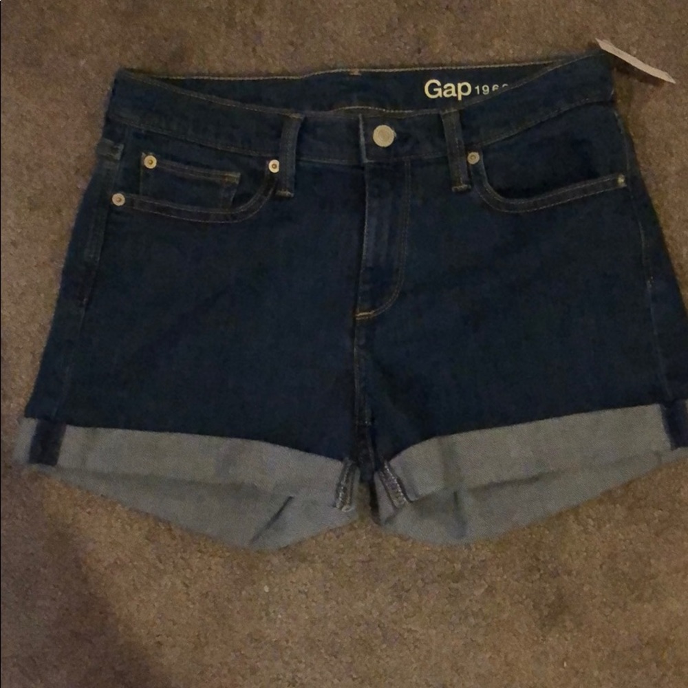 NWT gap shorts